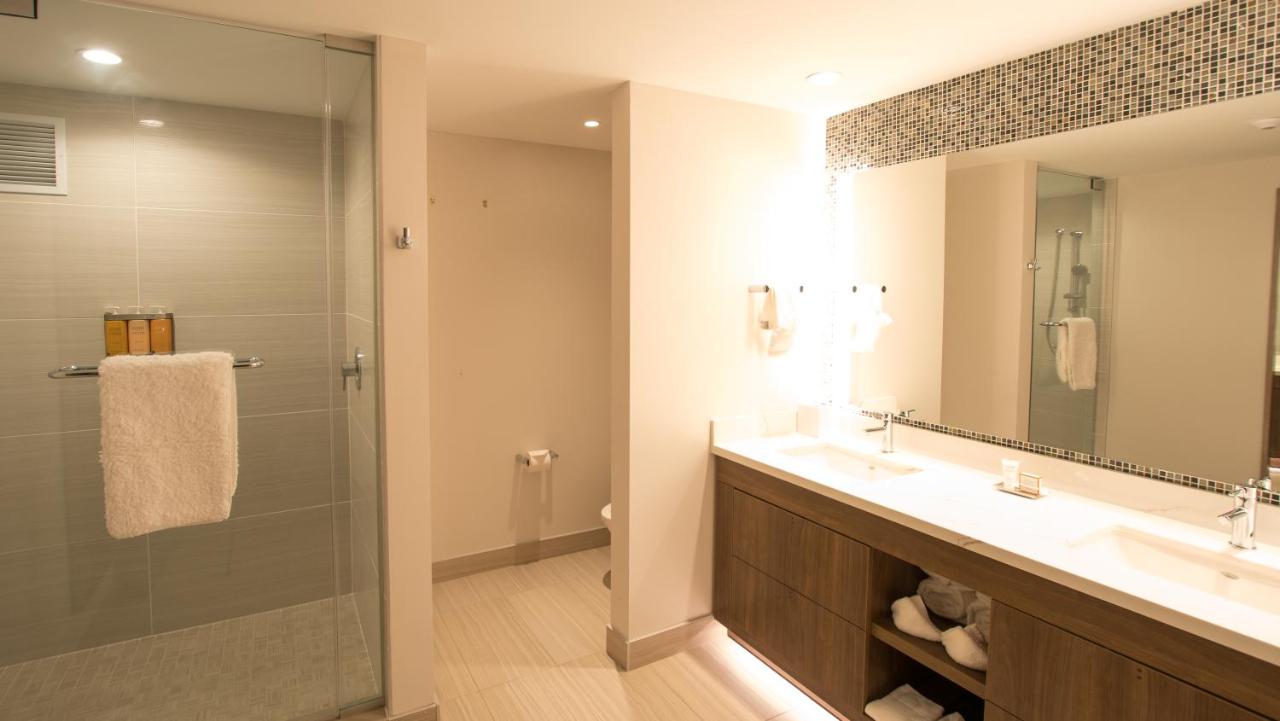 The Landing Hotel at Rivers Casino Pittsburgh — photo 13