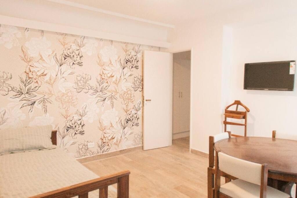 Obelisco Boutique JV F