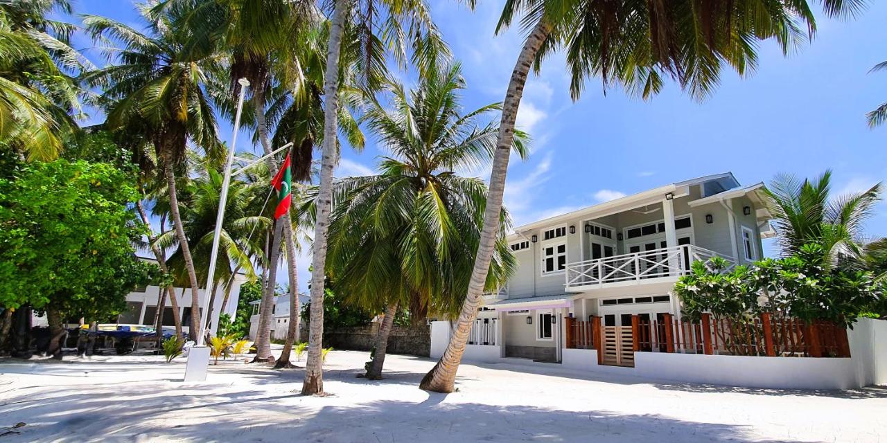 The Fulhadhoo Beach Cottage - 4