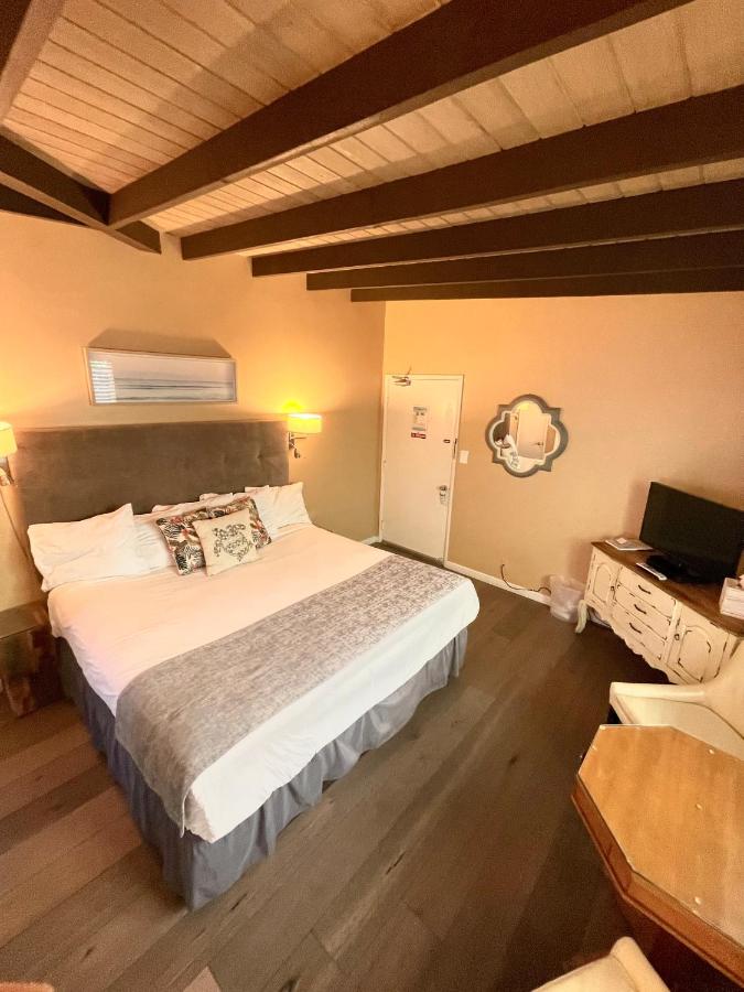 Pleasant Inn — photo 14