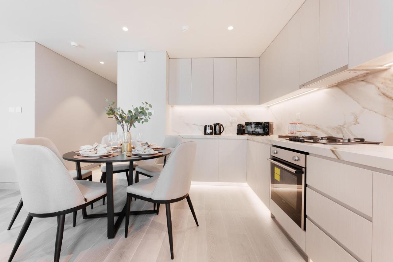 Stayis -Luxurious 2BR Apartment with breathtaking ocean and Marina View - 5