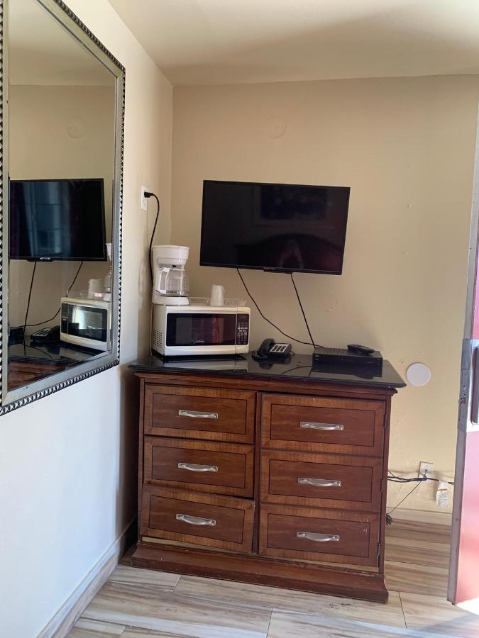 Jerry's Motel Of Oakdale — photo 18