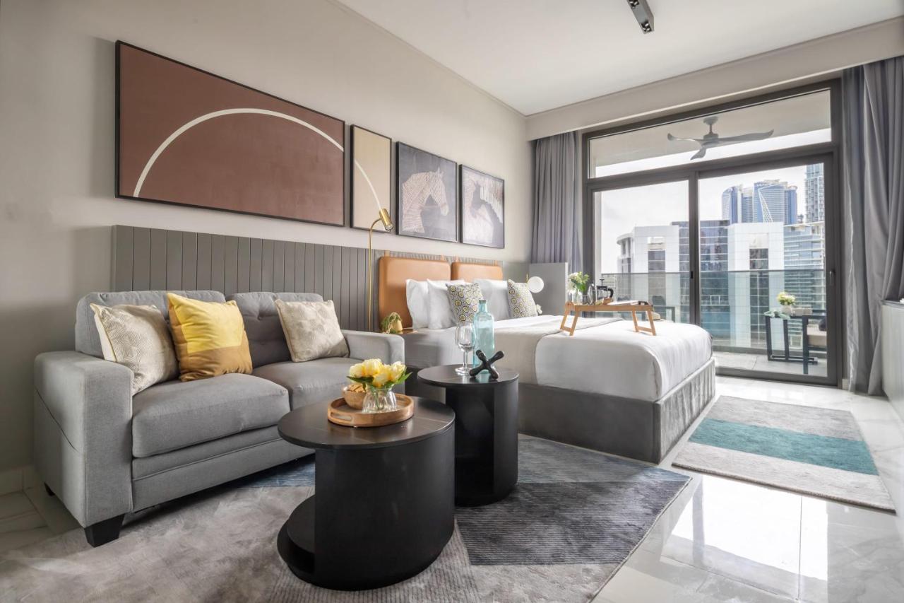 Frank Porter - MAG 318 - 2