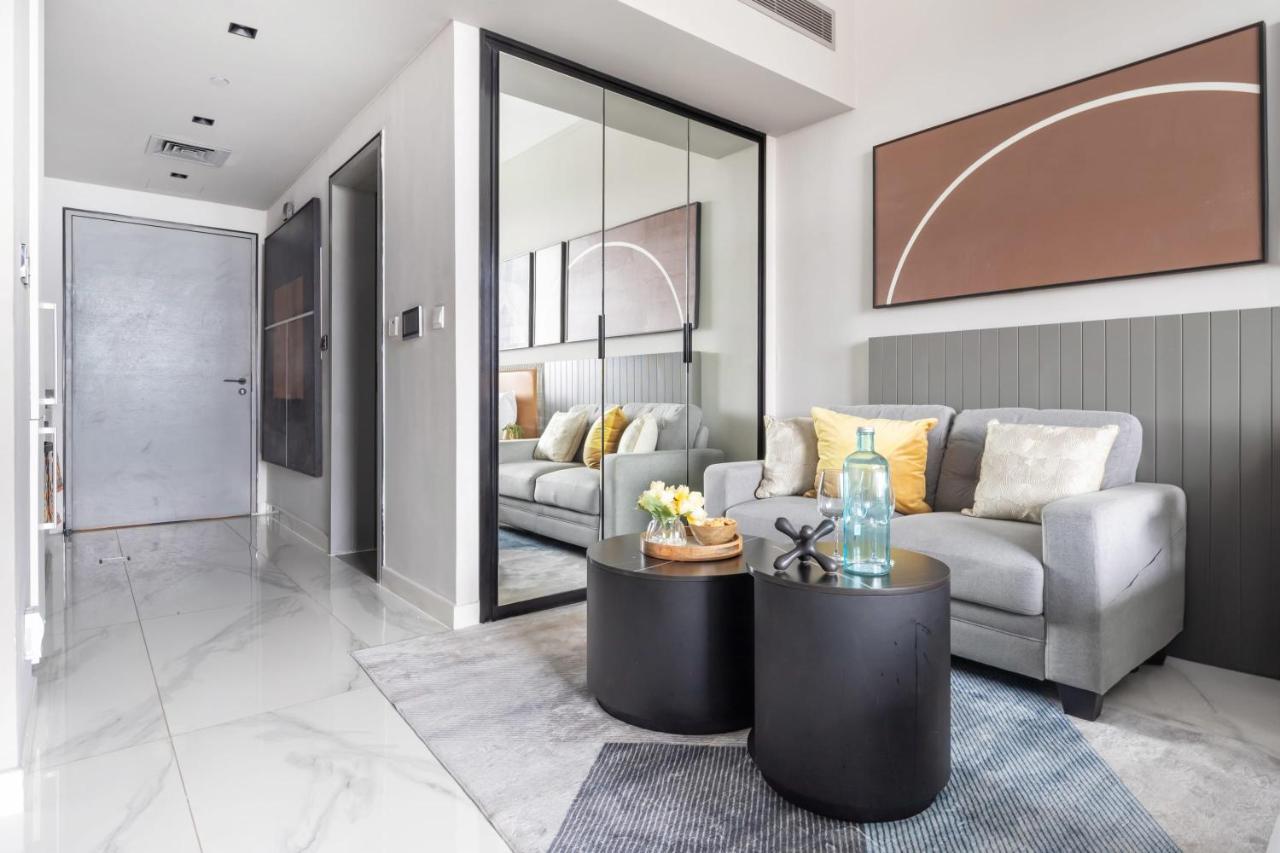 Frank Porter - MAG 318 - 4