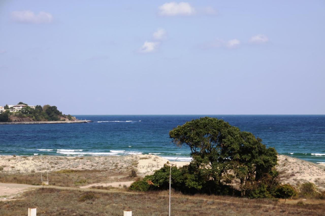 Beach: Golden Dunes Primorsko Apartments