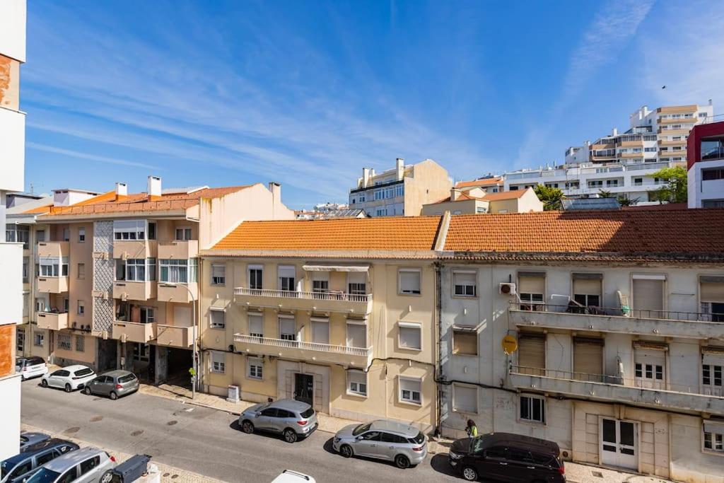 Unique Riverview Apartment - 4