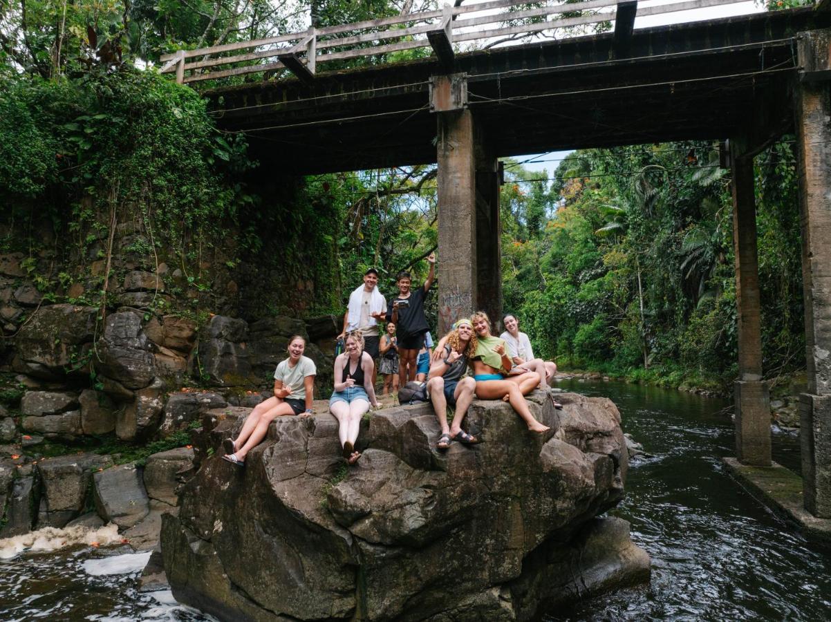 Howzit Hostels Hawaii — photo 21