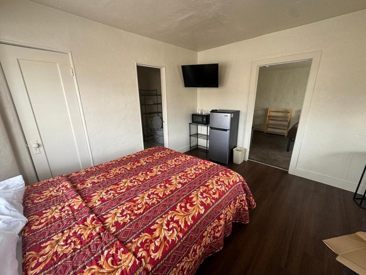 Oaks Motel — photo 3