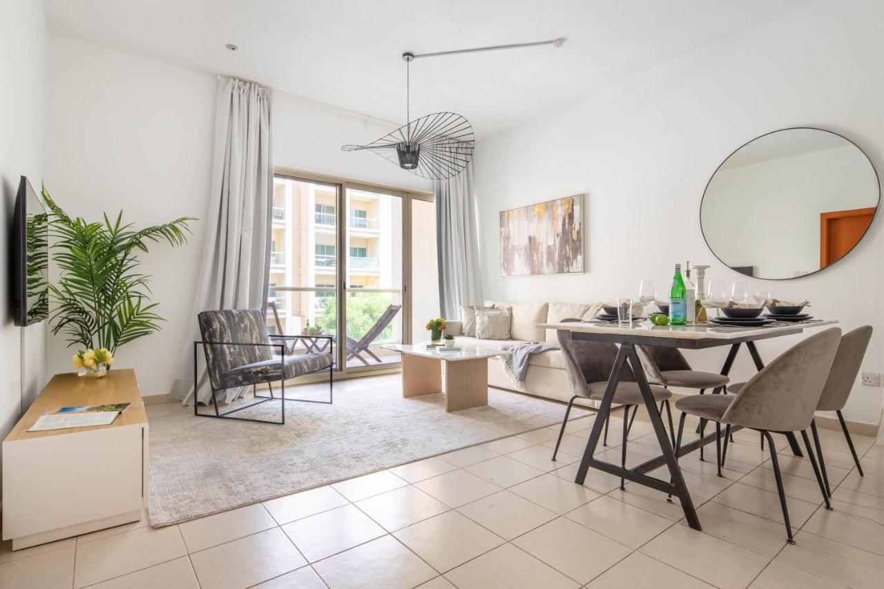 Frank Porter - Al Thayyal 2, The Greens - 5