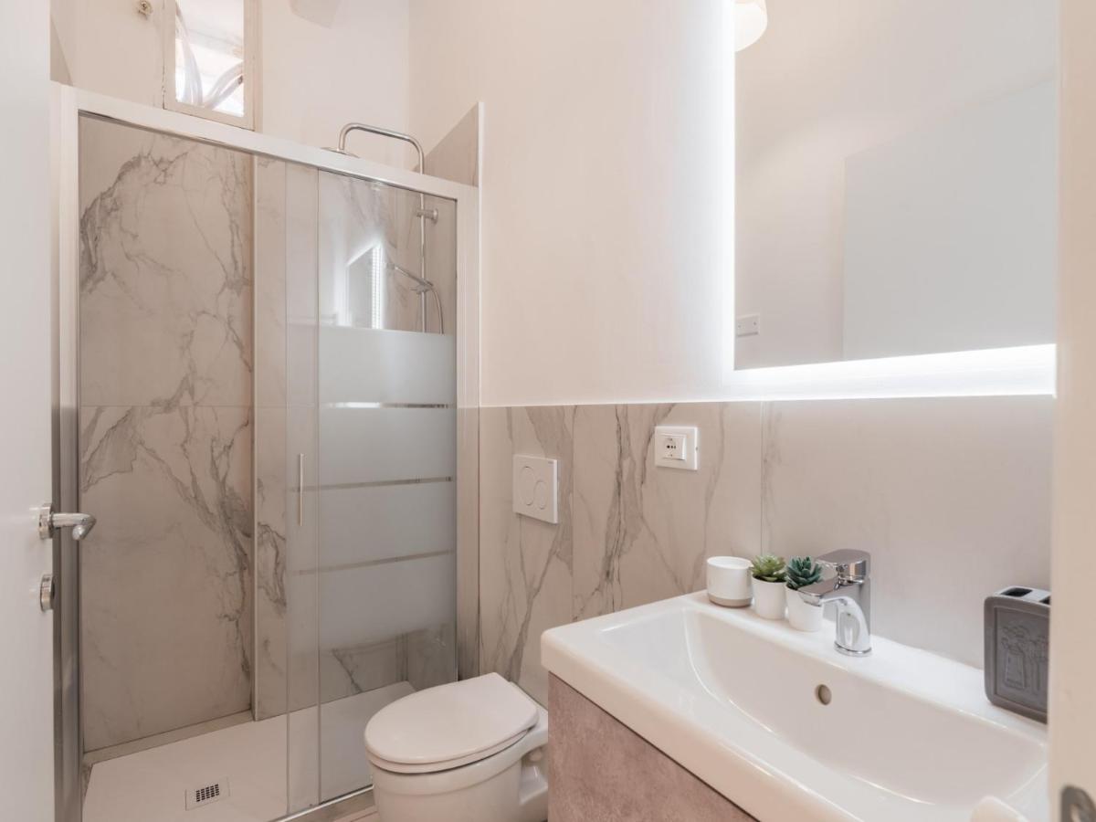The Best Rent - Spacious one-bedroom apartment near Colosseum - 3