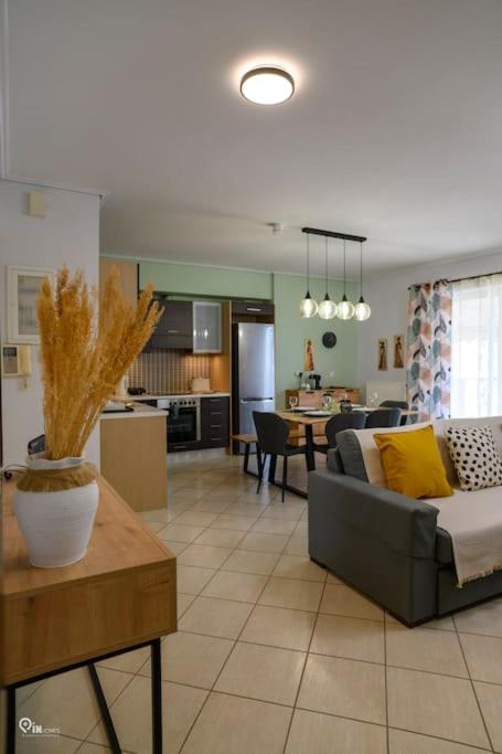 Thyme Out - Modern Apartment in Egaleo-Athens - 2