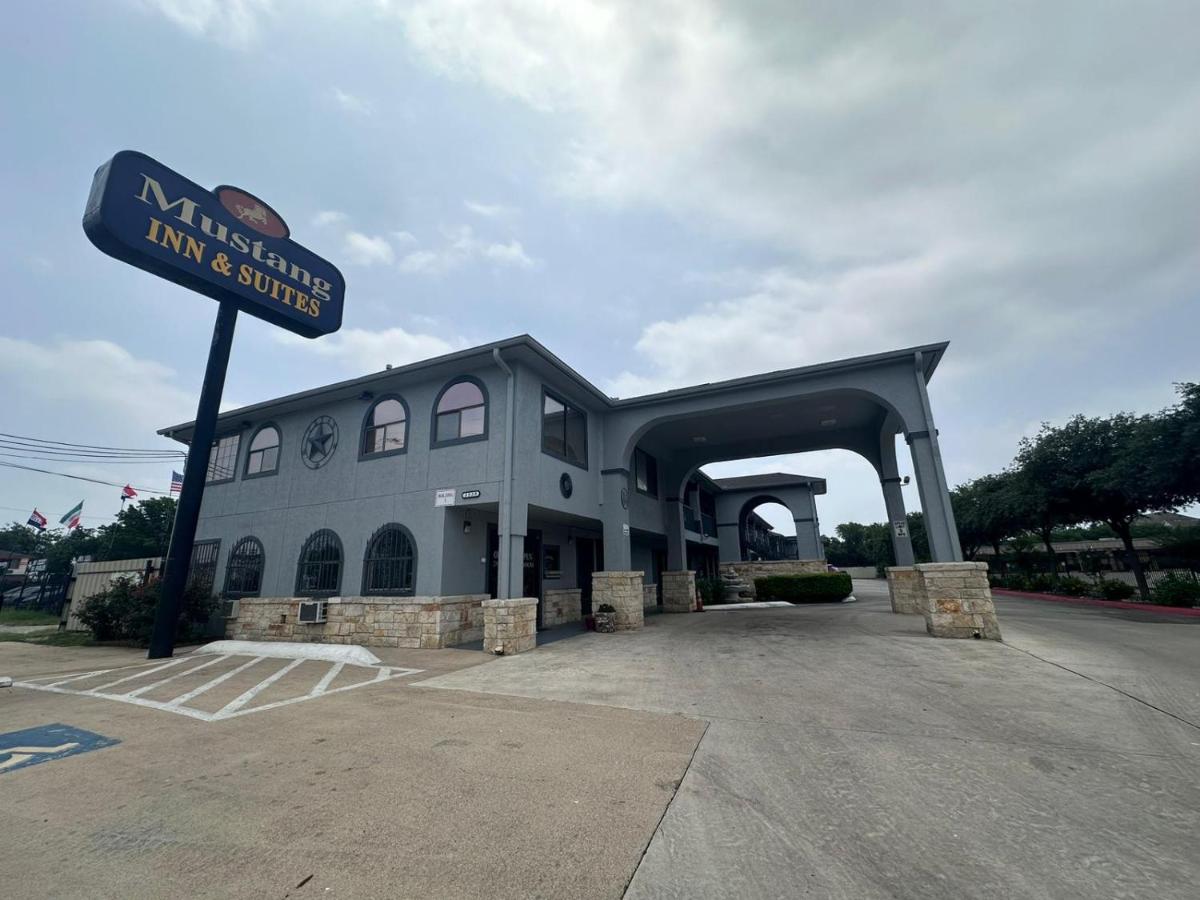 Mustang Inn — photo 8