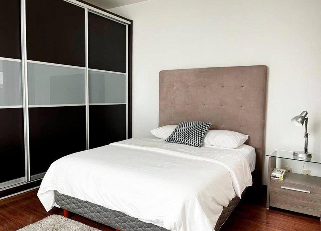 Condesa Residence Amsterdam 202 Bright 1BR 1BA On Amsterdam Av - 2