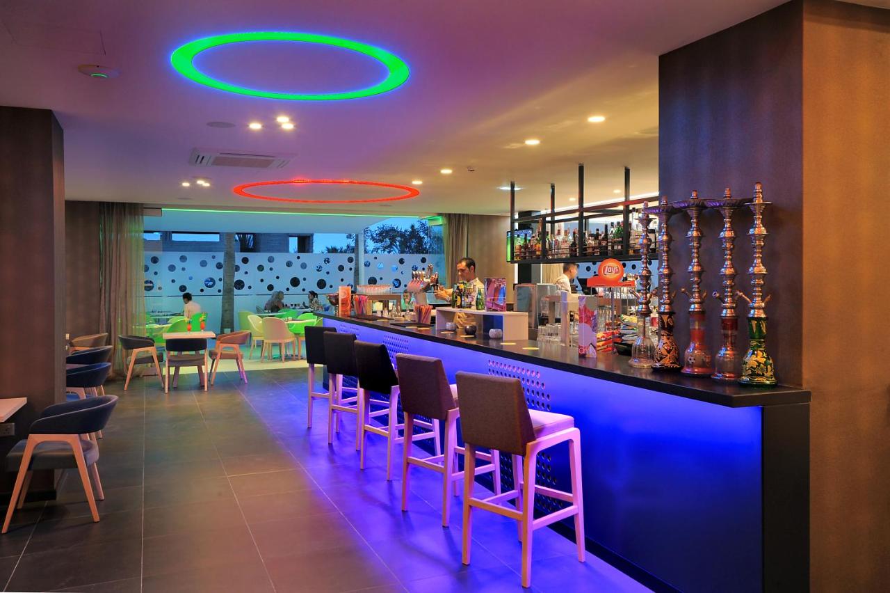 Nelia Beach Hotel & Spa photo