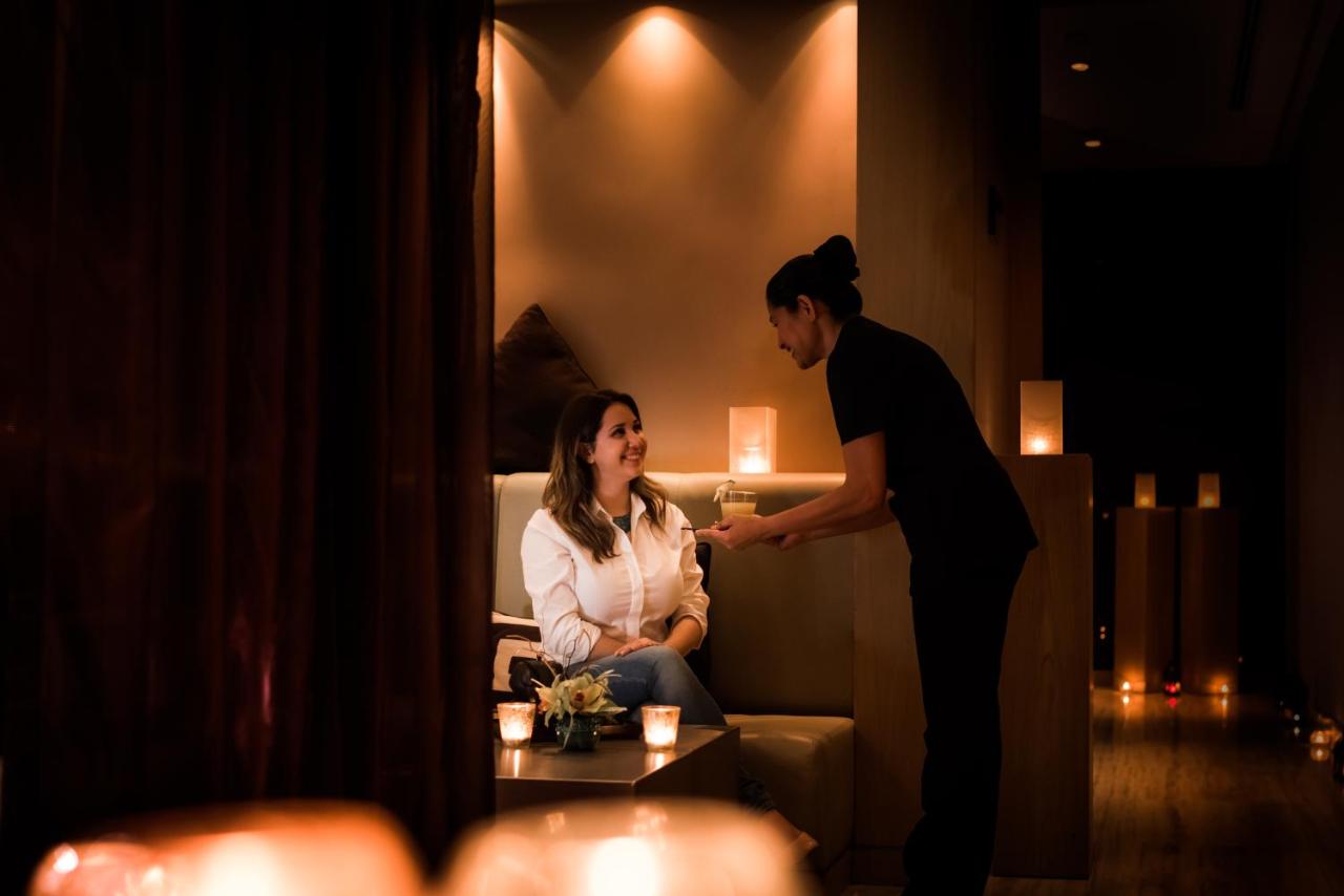Dubai Marriott Harbour Hotel And Suites photo