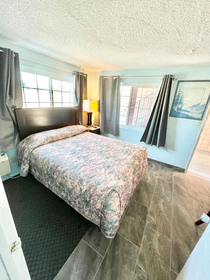 Royal Lodge Motel — photo 6