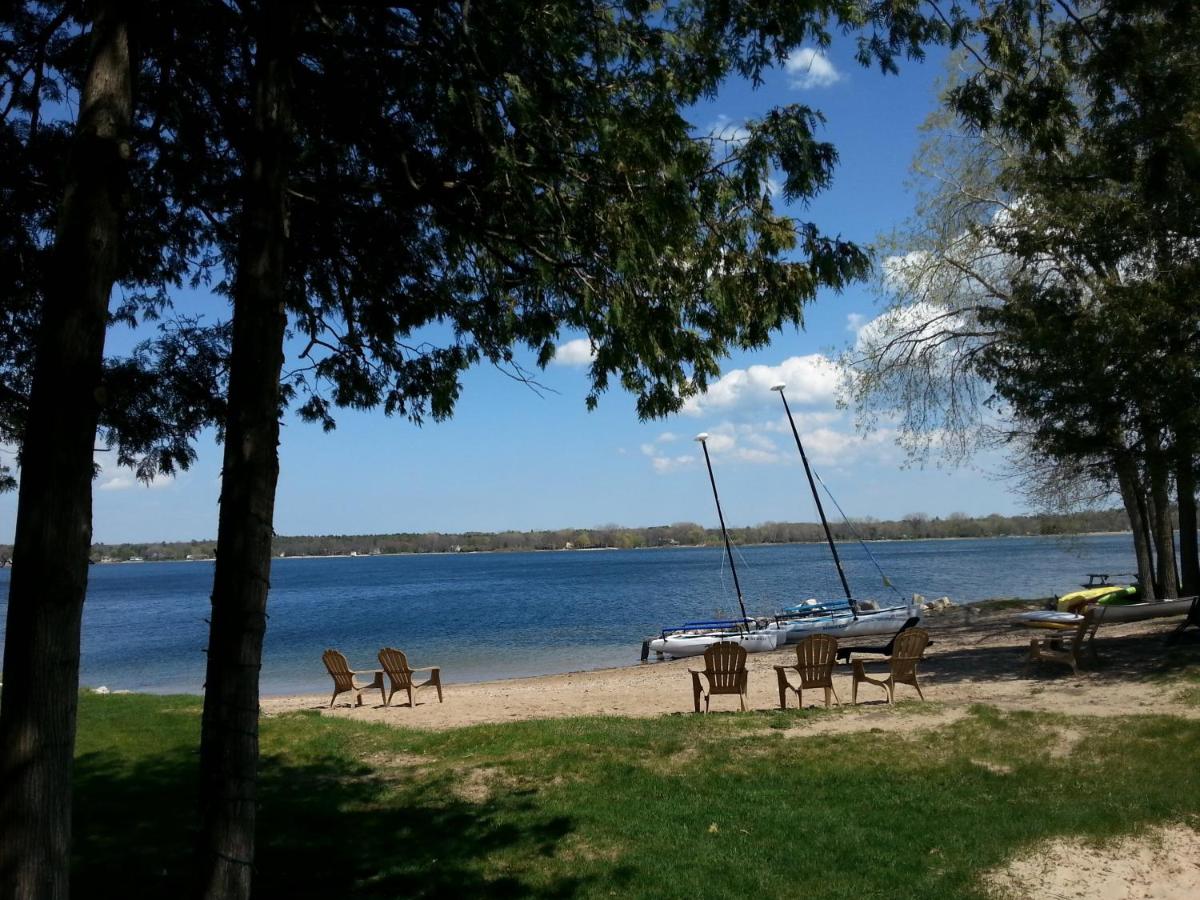 Beach Harbor Resort — photo 16