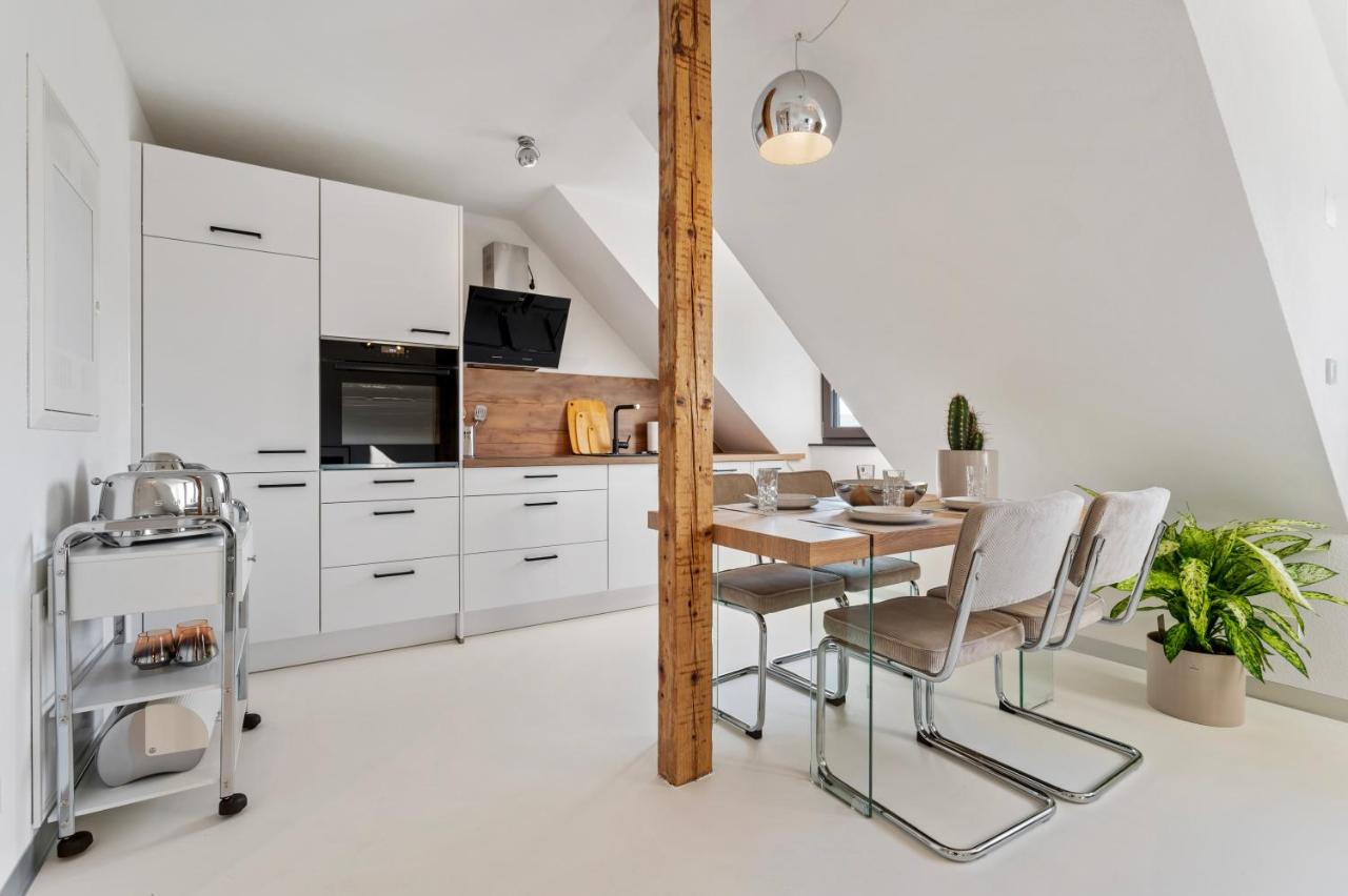 Stuttgart Lux Living - Stilvolles Wohnen Im Zentrum