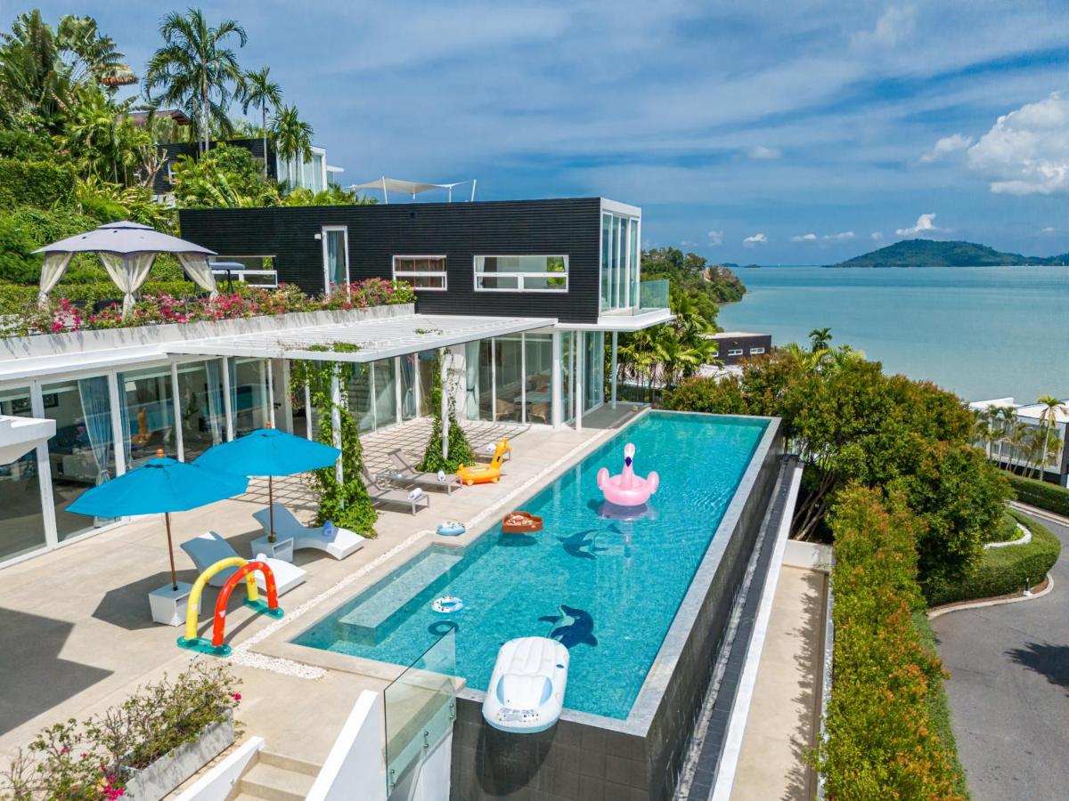 Phuket 4-6 Bedroom Seaview Villa Infinity 25mPool In-Villa Dining & Butler Gym