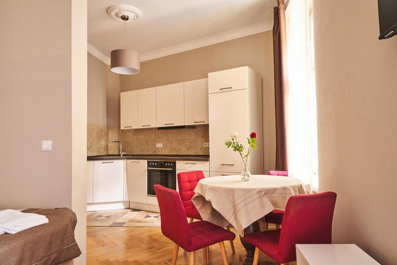 Lux Central Apartment - 3
