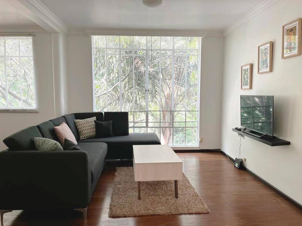 Condesa Residence Campeche 3 Charm 2BR 1BA Apartment with Expansive Living Space - 5