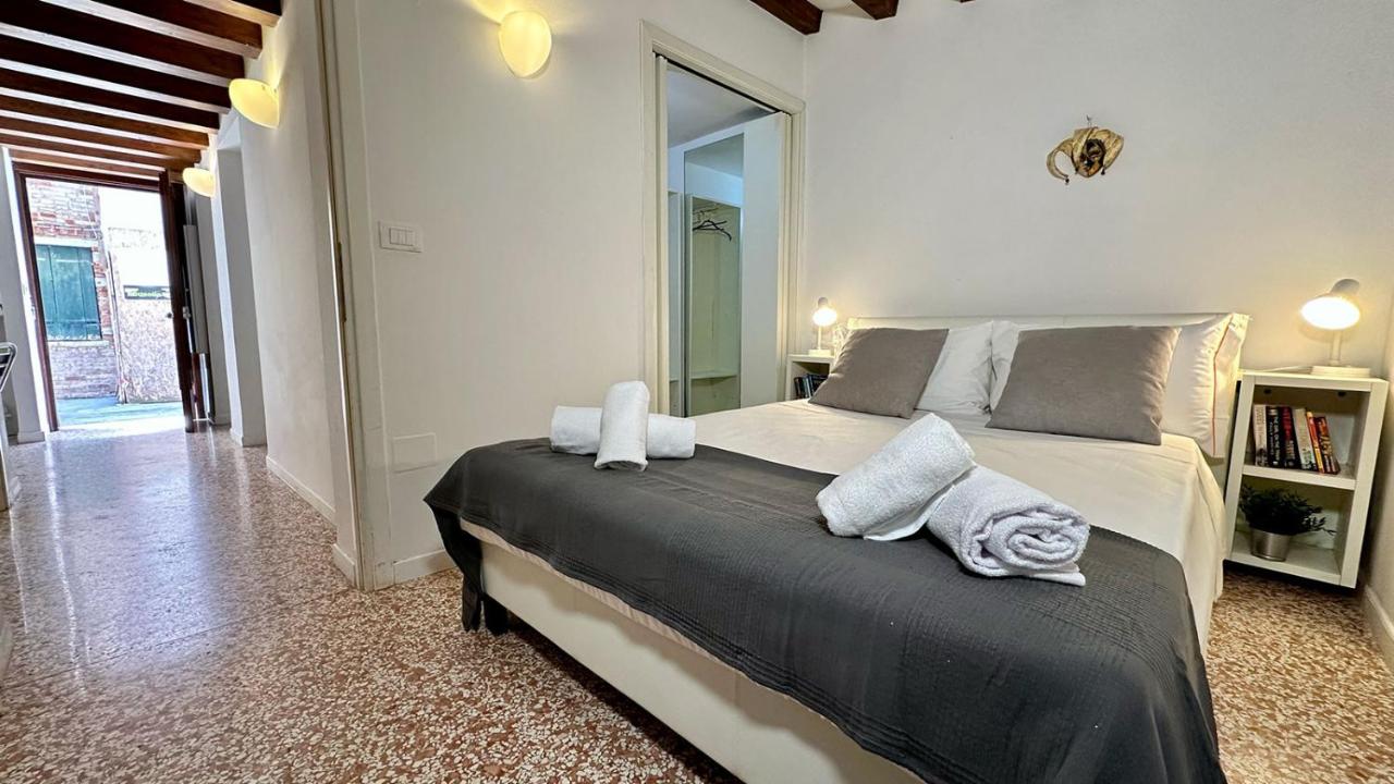 City Apartments Salute-Accademia - 4