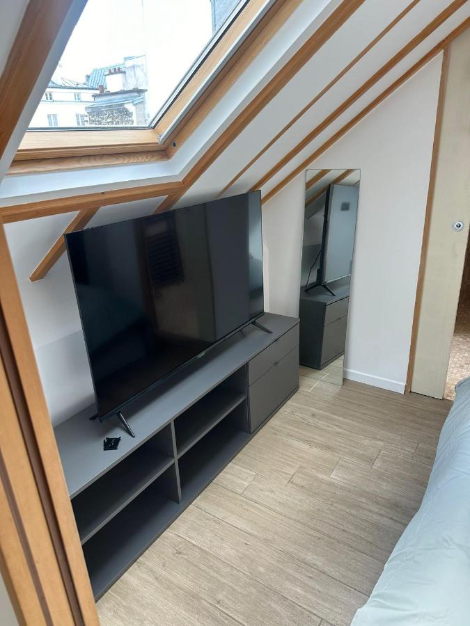 Apart 1 opera · Modern studio fully furnished - 5