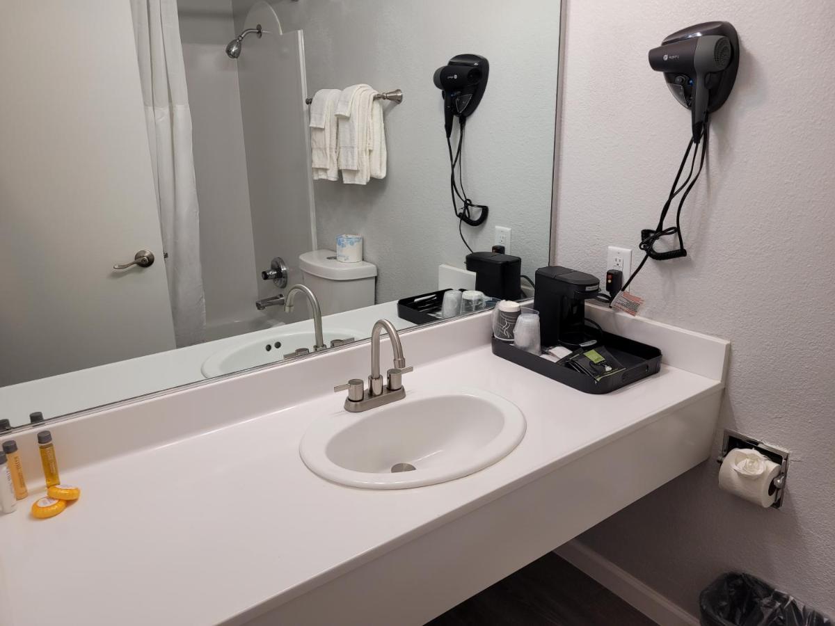 Cerulean Hotel — photo 11
