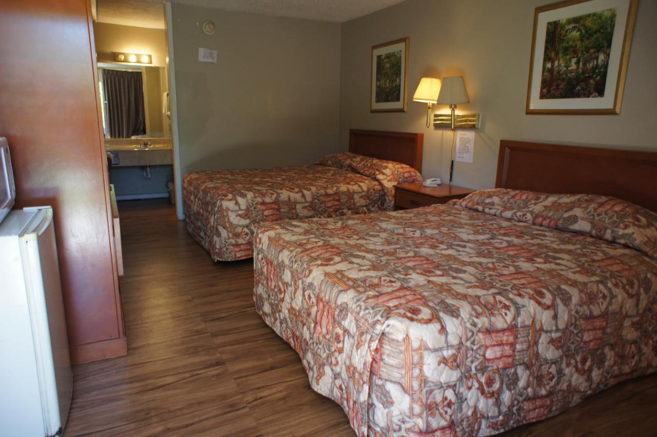Executive Inn — photo 7