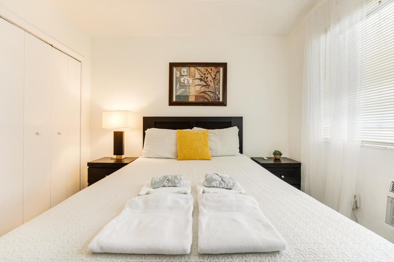 Little Havana 1BR Apt w Parking - 2