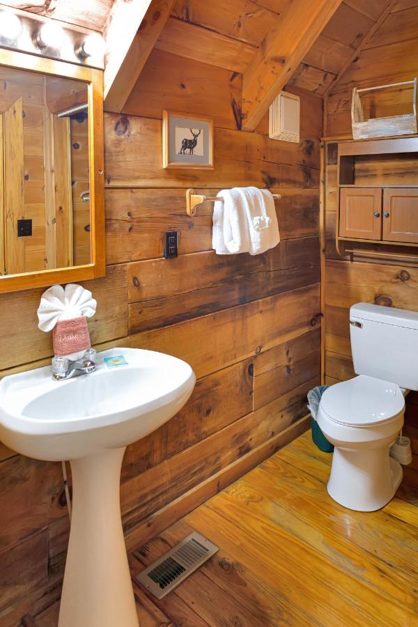 Cozy Nest Cabin — photo 17
