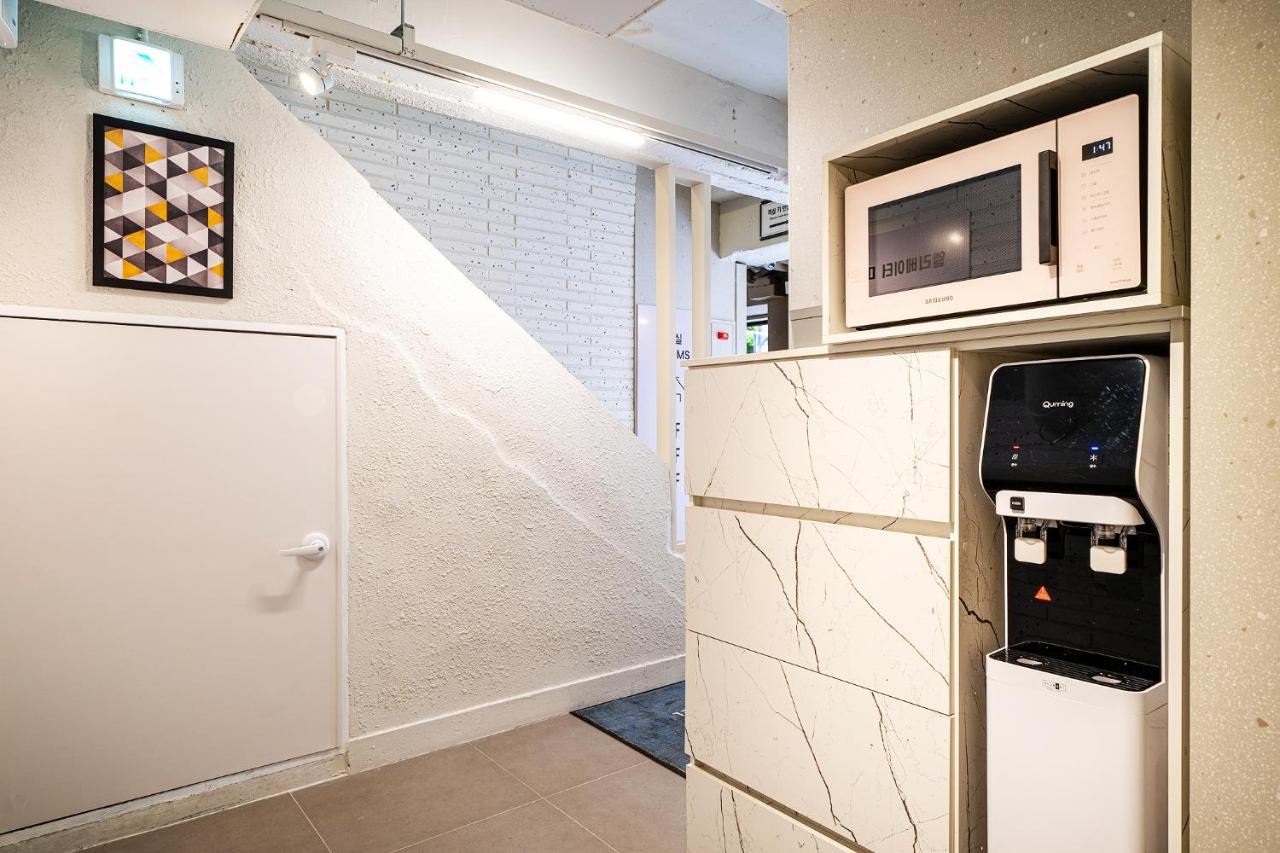 Hotel May Yongsan - 4