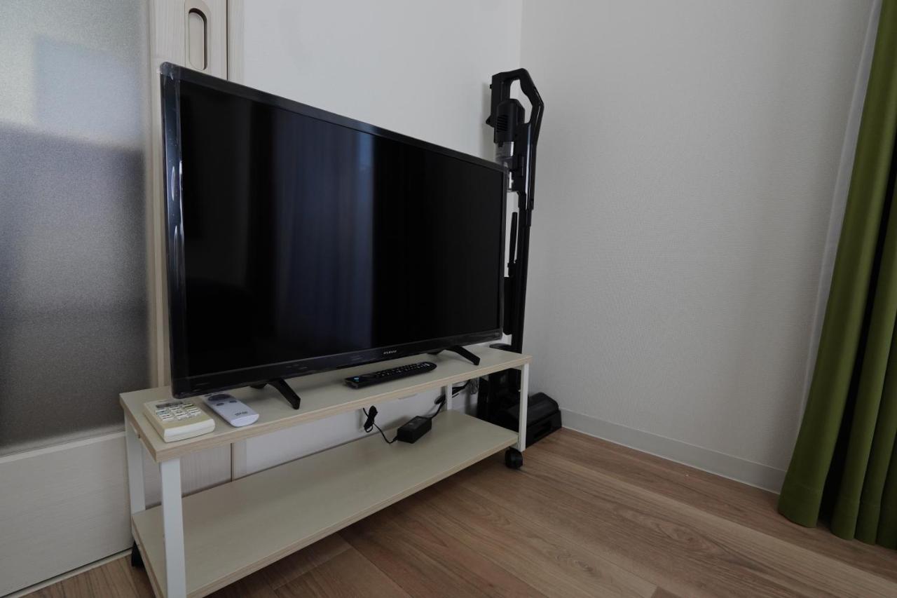 Kuromon Royal Ueno Apartment - 5