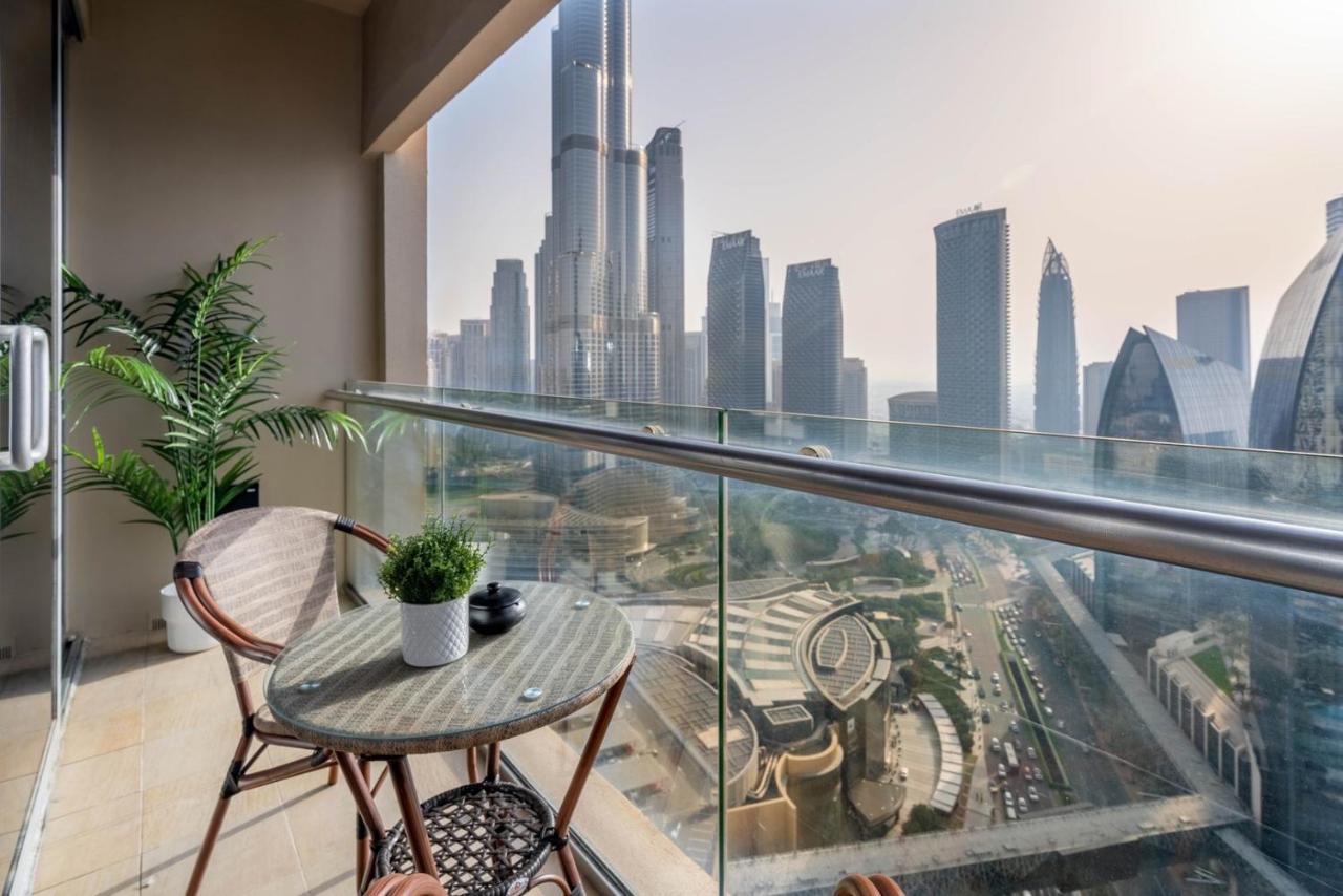 GuestReady - Fashion Avenue | Burj Khalifa View - 4