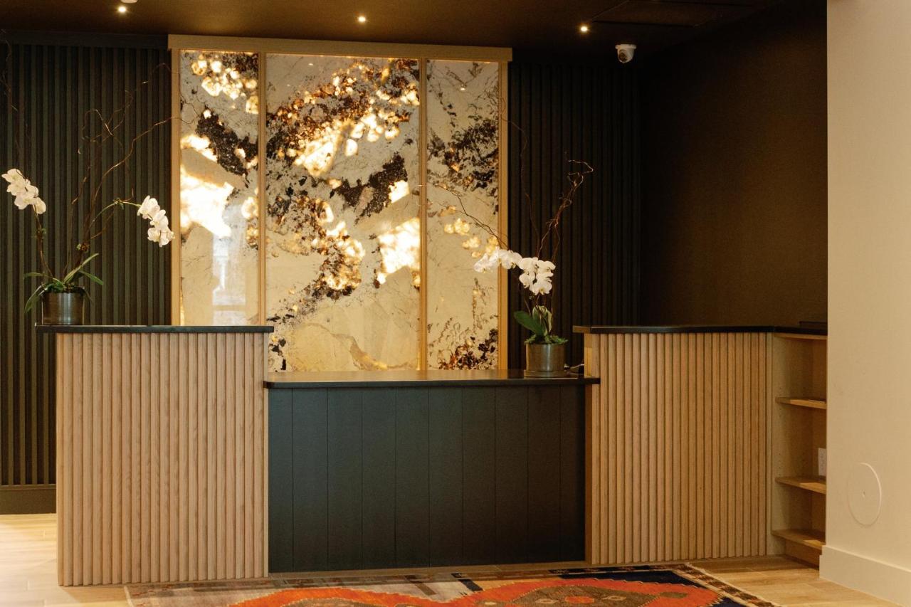 The Embers Hotel — photo 8
