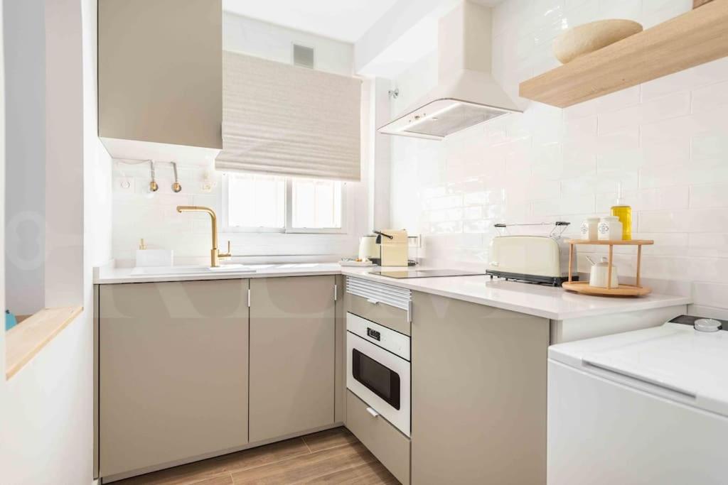 Chic quiet apartment near the center by REMS - 5