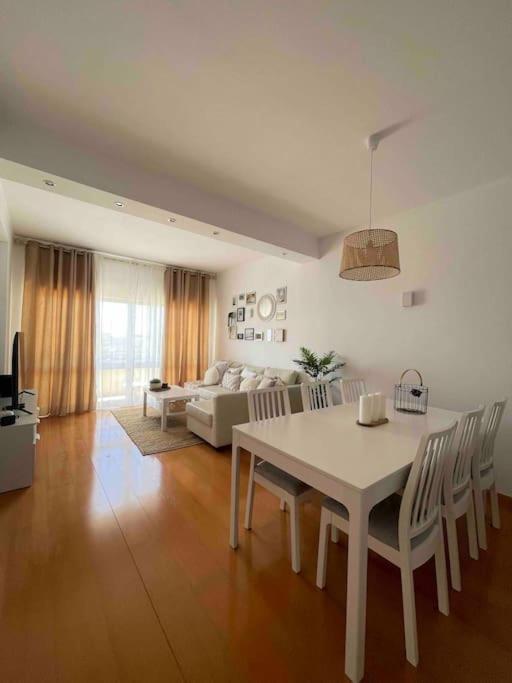 2 bed beachfront APT with pool and ocean view