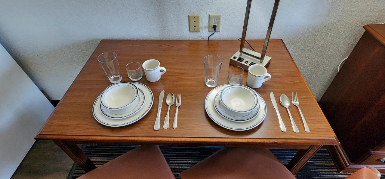 All Towne Suites — photo 8