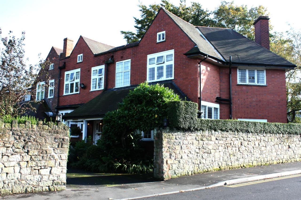 Barons Court Hotel Wolverhampton LateRooms com Barons Court Hotel Wolverhampton LateRooms com