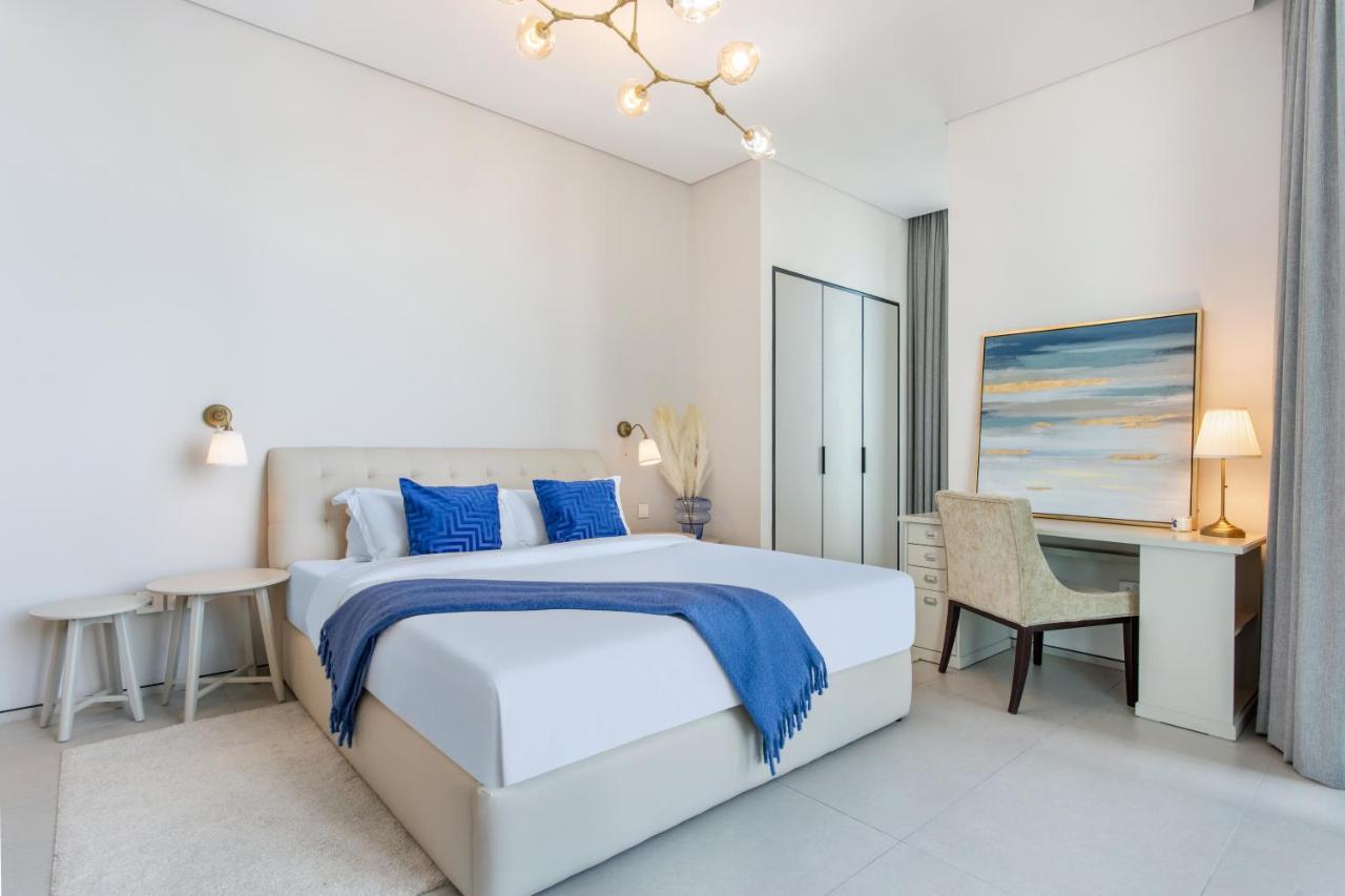 Family Sky Retreat at Address Beach on 56th Floor - 2