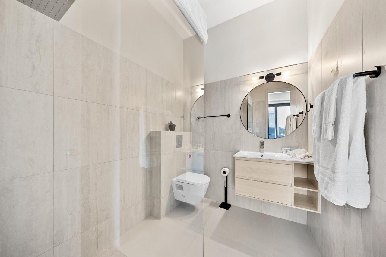 Catalina Residence Apt 3 - L.G. Smith Boulevard 546-J - 3