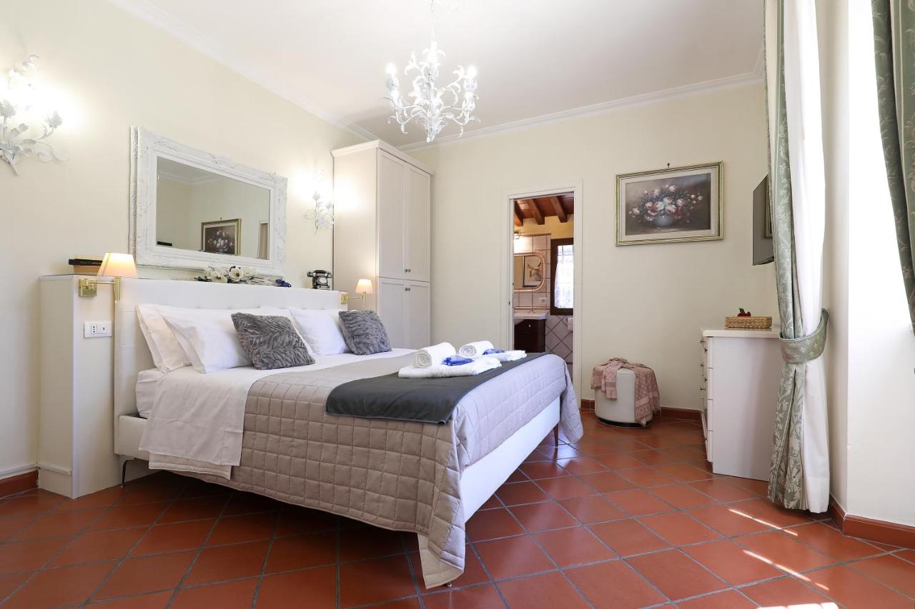 Villa con piscina - 2