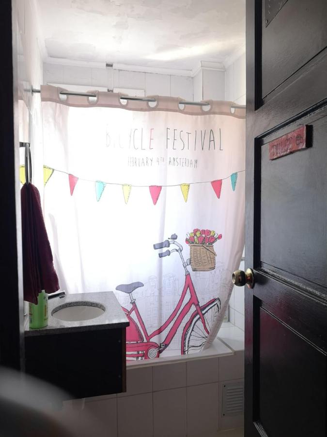 Hostal Vitalia — quarto