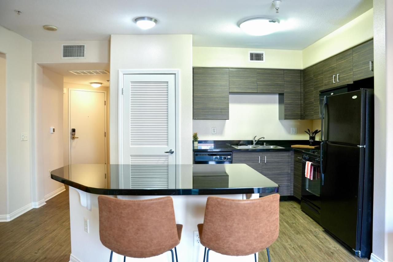 Los Angeles Suite LACMA - 4