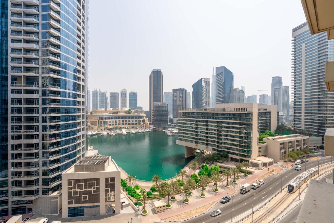 GuestReady - Luxurious Marina view residence - 5