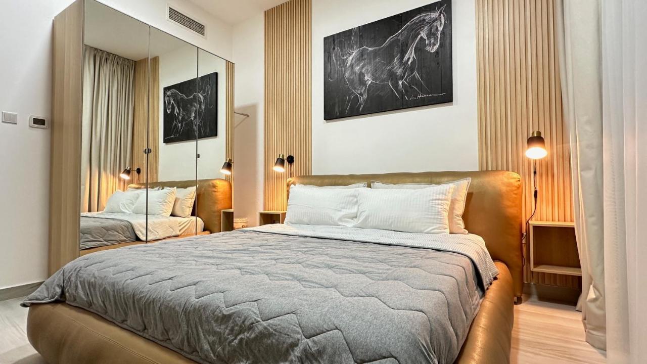 Modern 1BR Apartment in Dubai Marina with sea view - 2