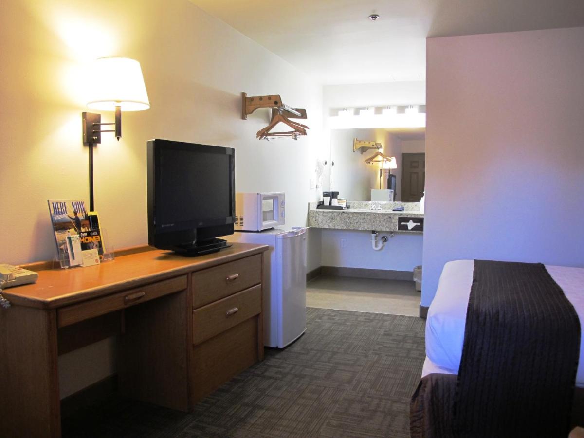 Sugarloaf Mountain Motel — photo 13