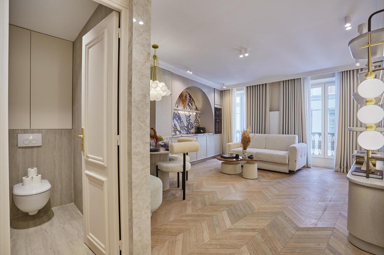 Residence in the Marais with Air-conditioned by Studioprestige - 3