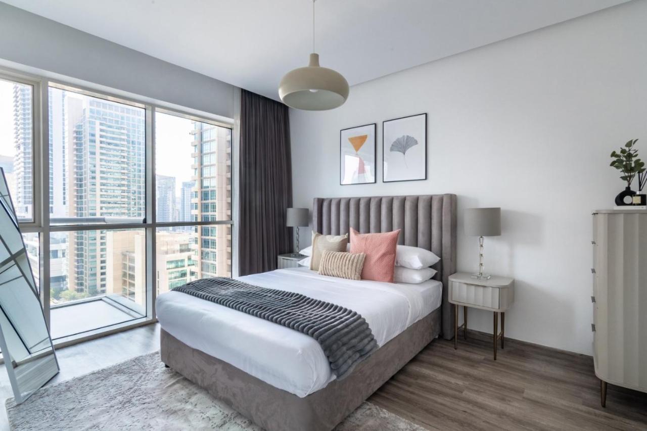GuestReady - Exquisite residence in Dubai Marina - 2