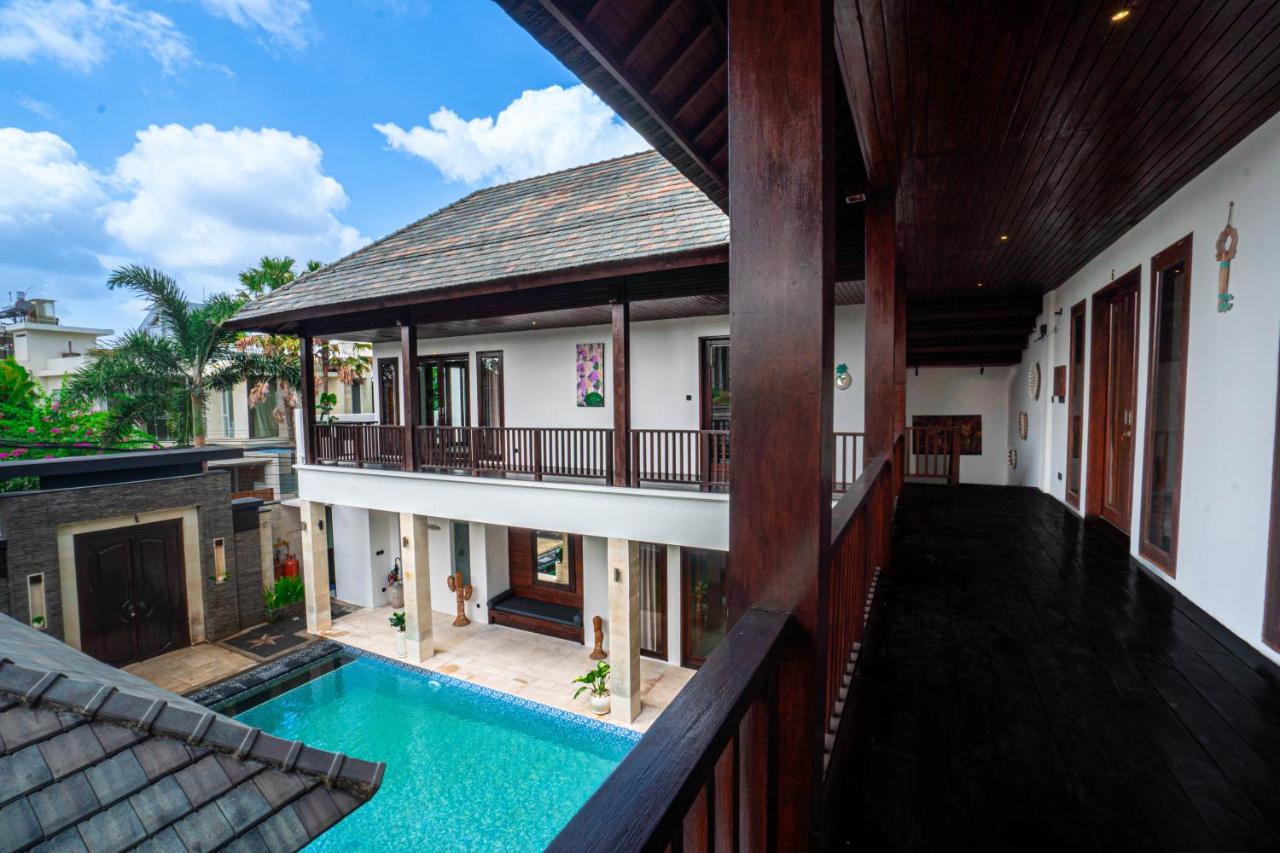 The Golden Serendipity Villa Seminyak - 4